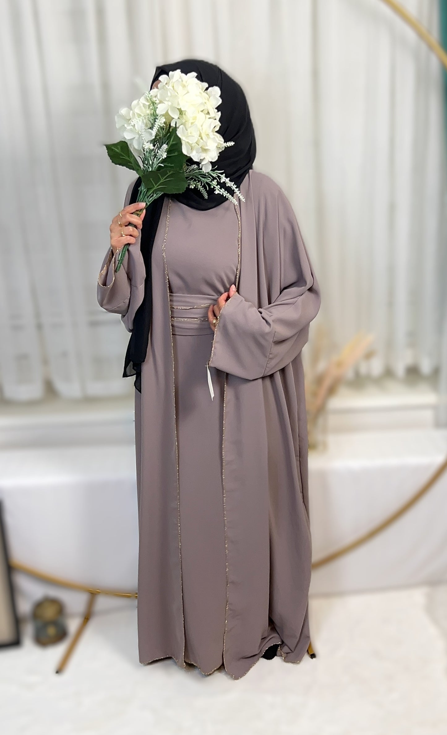ABAYA SET 3-TEILIG MEDINA-SEIDEN-STIL (AISCHA)