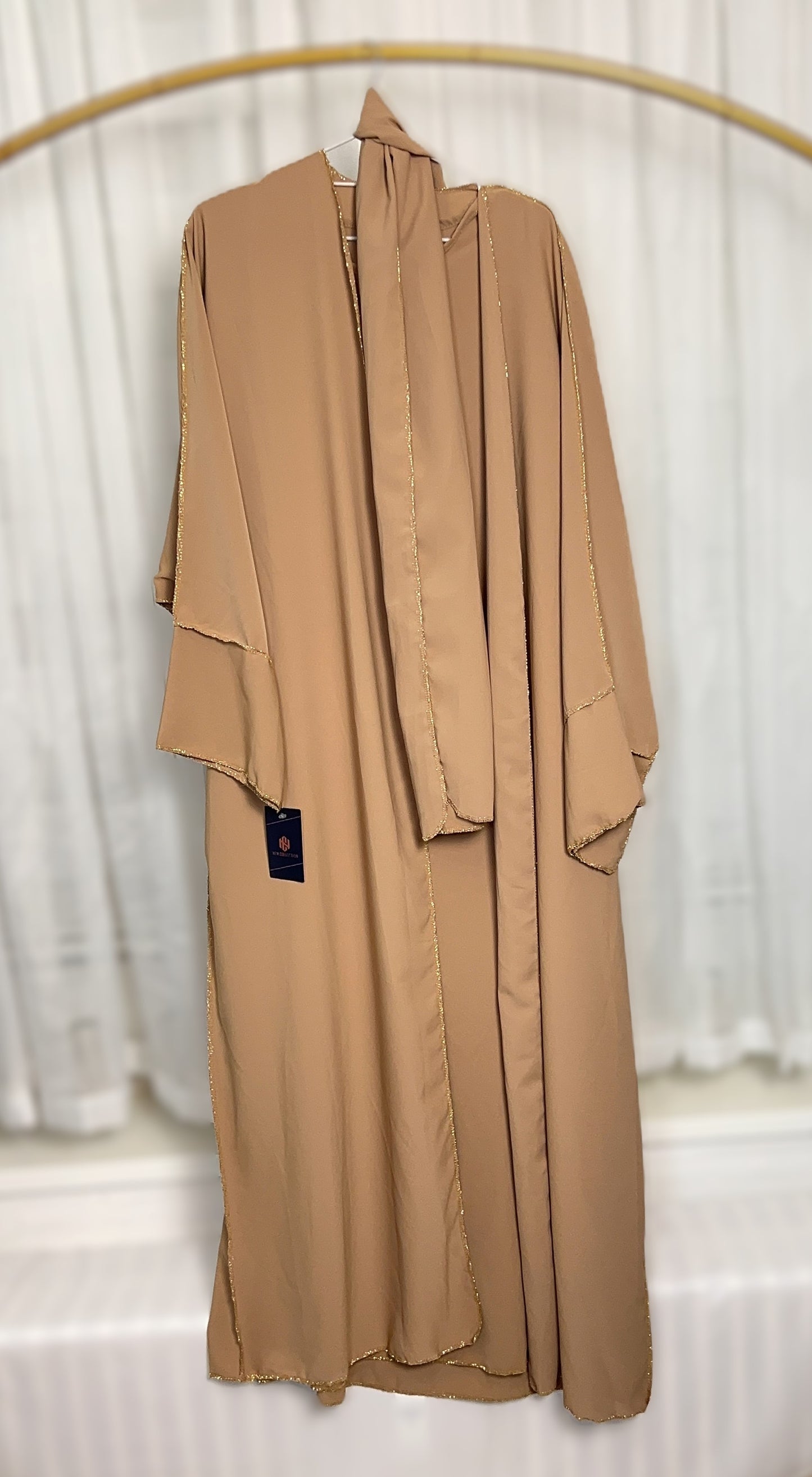 ABAYA SET 3-TEILIG MEDINA-SEIDEN-STIL (AISCHA)
