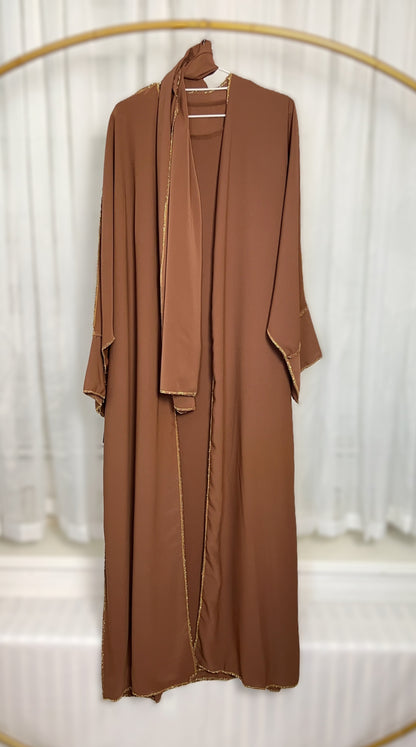 ABAYA SET 3-TEILIG MEDINA-SEIDEN-STIL (AISCHA)