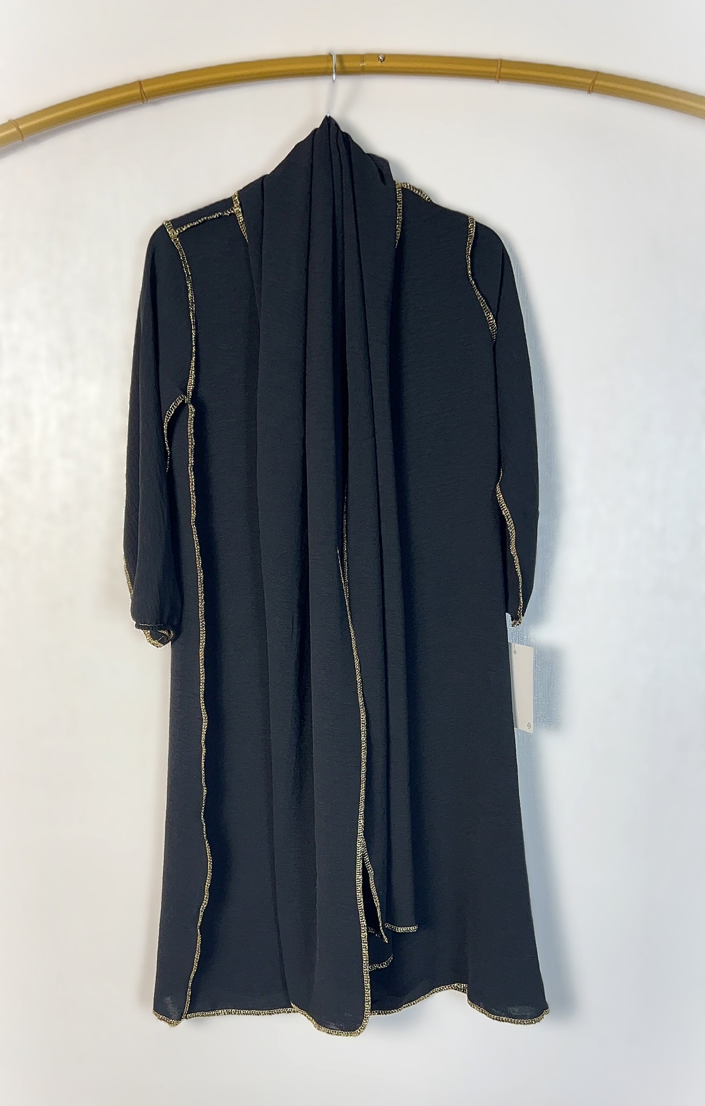 KINDER ABAYA MIT INTEGRIERTEM SCHAL (verfügbar in verschiedenen Farben)