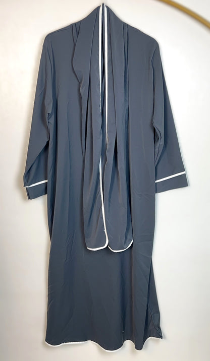 ABAYA MIT INTEGRIERTEM HIJAB MEDINA-SEIDEN-STIL (LANA)